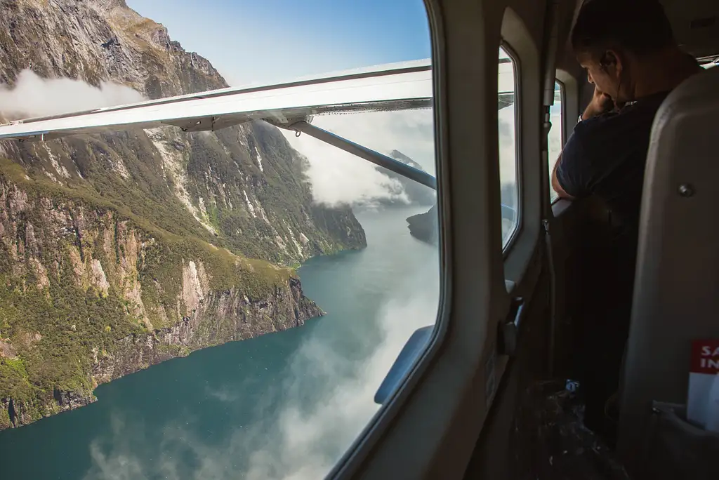 Milford Sound Fly Cruise Heli Experience