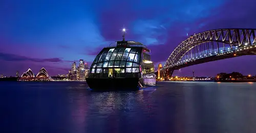 Sydney Harbour 2-Hour Glass Boat Dinner Cruise