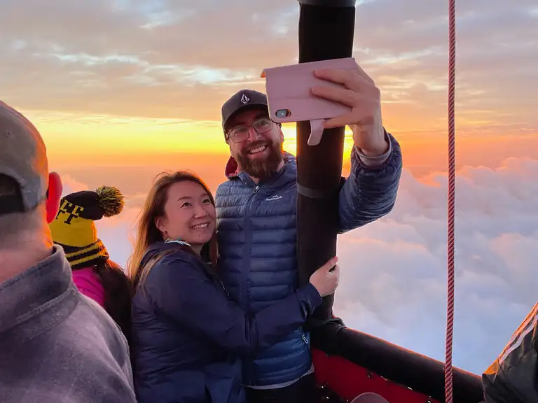 Yarra Valley Sunrise Balloon Ride with Melbourne Transfer